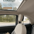 Fiat 500 Lounge garée dans un cadre urbain, représentant un style chic