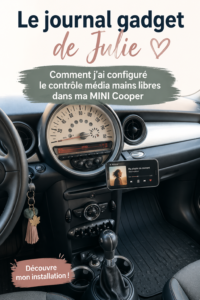 Une MINI Cooper avec un système audio mains-libres installé, illustrant un intérieur moderne et sécurisé.