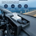 Organisateur de console en plastique solide dans un Toyota Rav4, montrant des lunettes de soleil et des mou tissues bien rangés.
