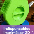 Accessoires de voyage en 3D présentés sur une table.